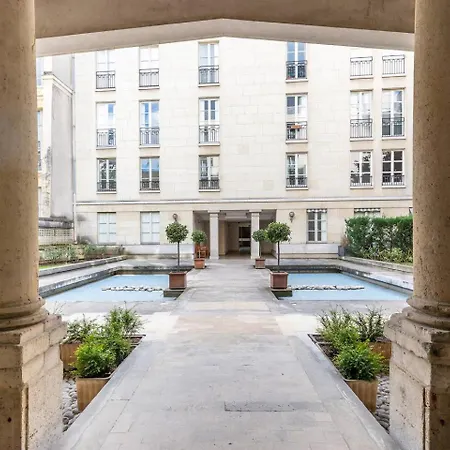 In Marais Elegant Flat In Old