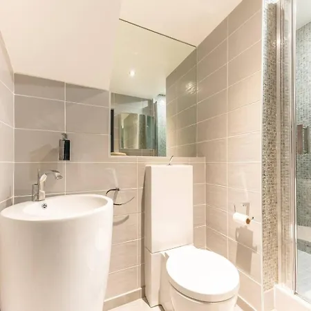 Bed & Breakfast In Marais Elegant Flat In Old