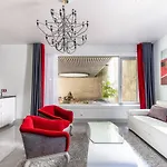 Bed & Breakfast In Marais Elegant Flat In Old 4*