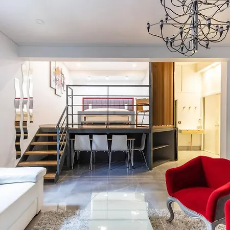 Nocleg ze śniadaniem In Marais Elegant Flat In Old Paryż